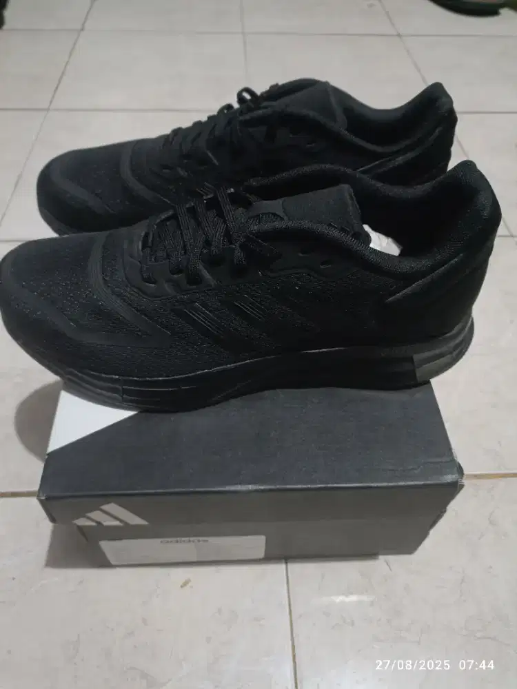 Adidas Sepatu Running Duramo  10  - Hitam