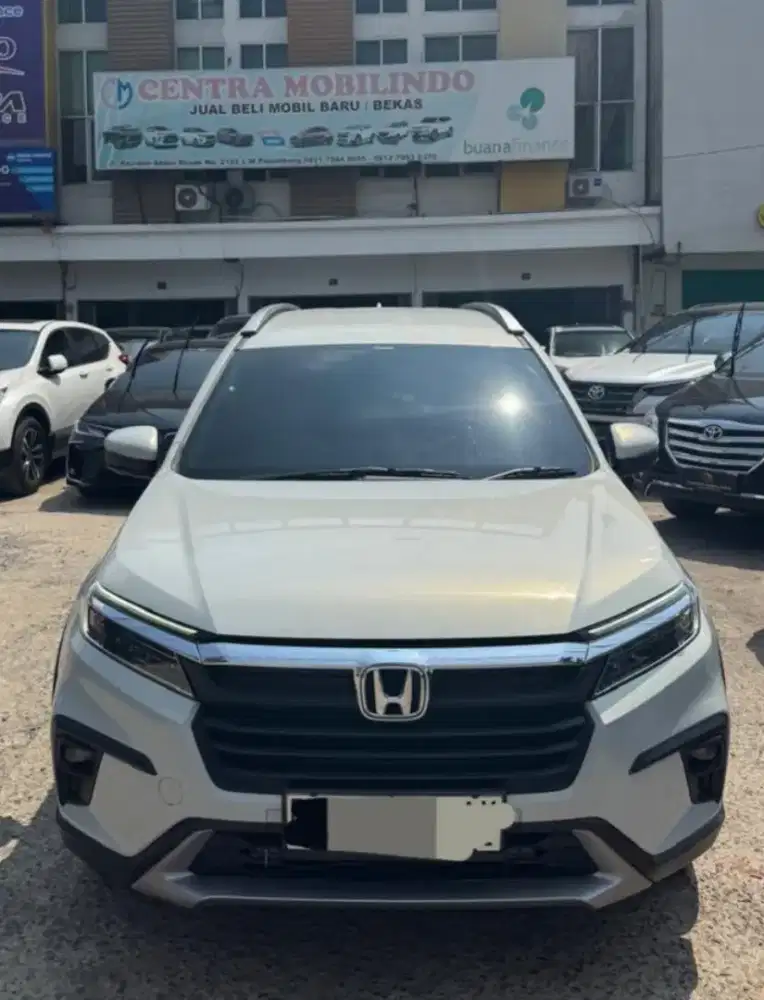 [Odo 17 rban] BRV E manual 1.5 MT 2023 istimewa dp 18 jt