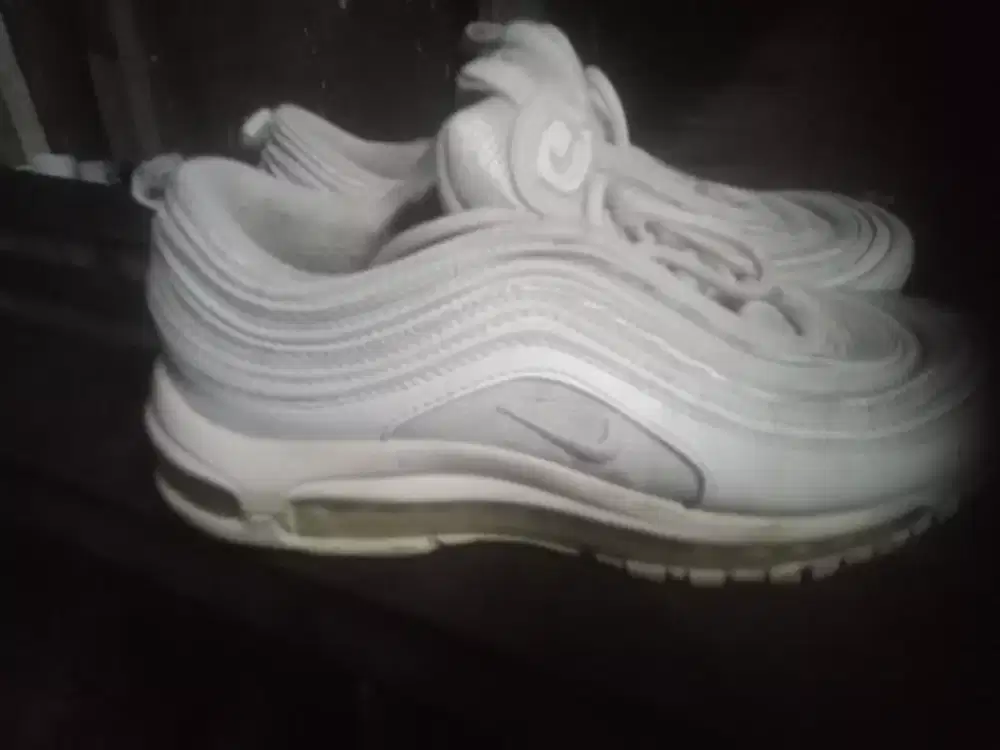 PUMA dan NIKE airmax 97