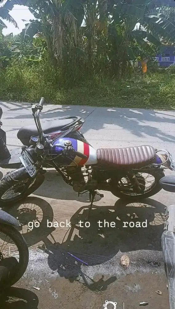 jual motor costum British basic gl 100