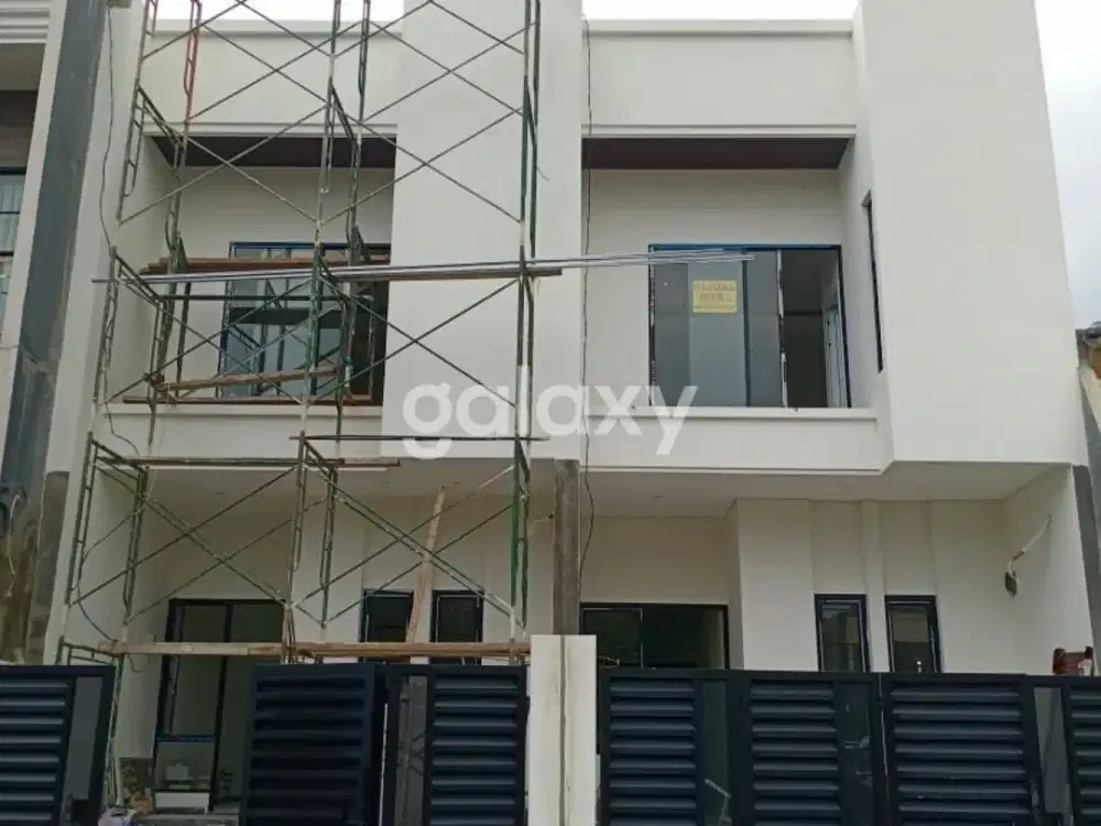 RUMAH BARU GRESS SIAP HUNI DI KALIJUDAN SURABAYA TIMUR