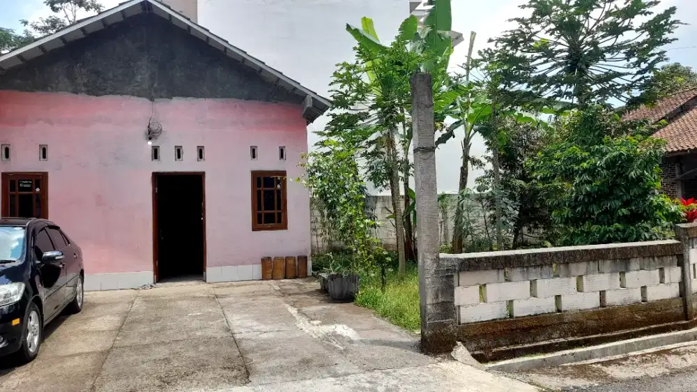 DIJUAL RUMAH KEBUN