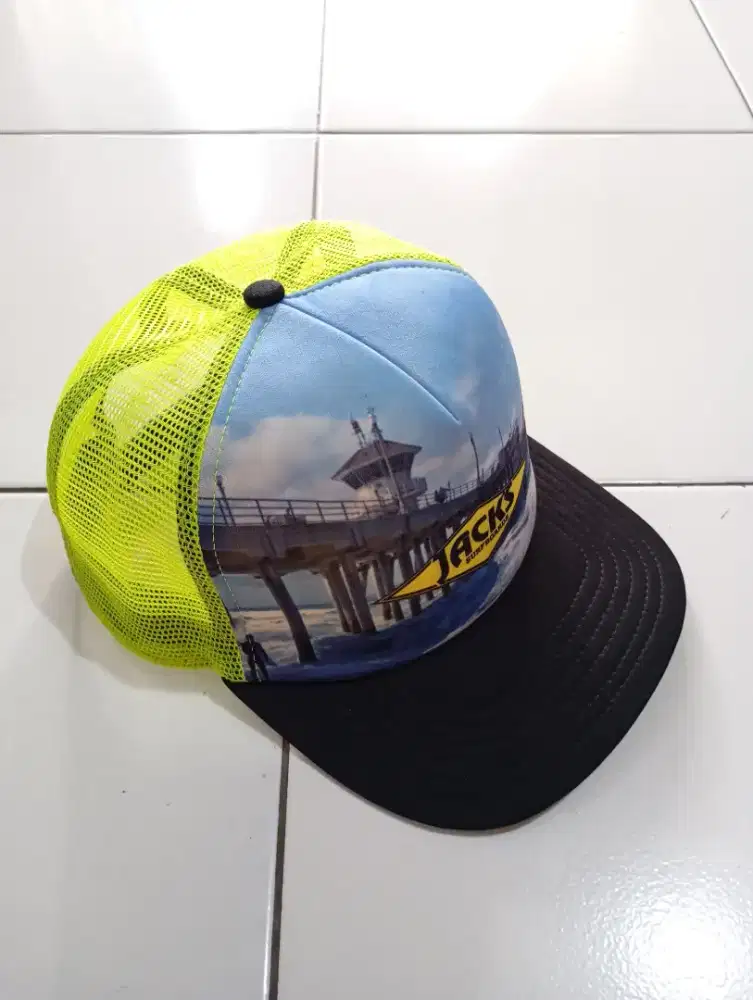Topi jacks surpboars