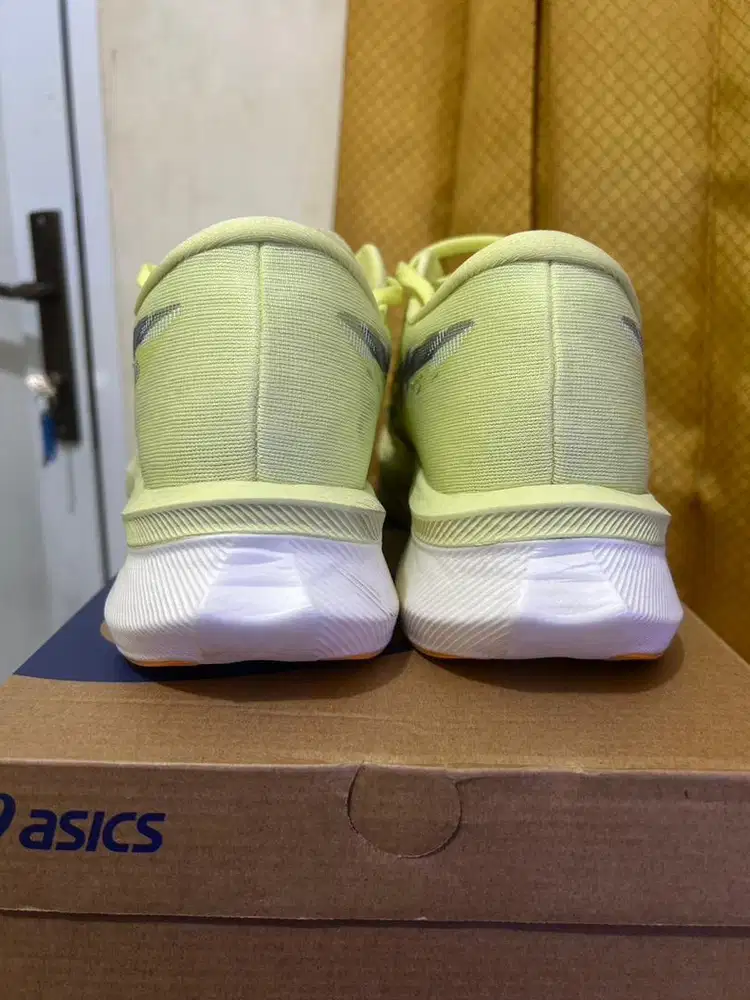 Asics magicspeed 4