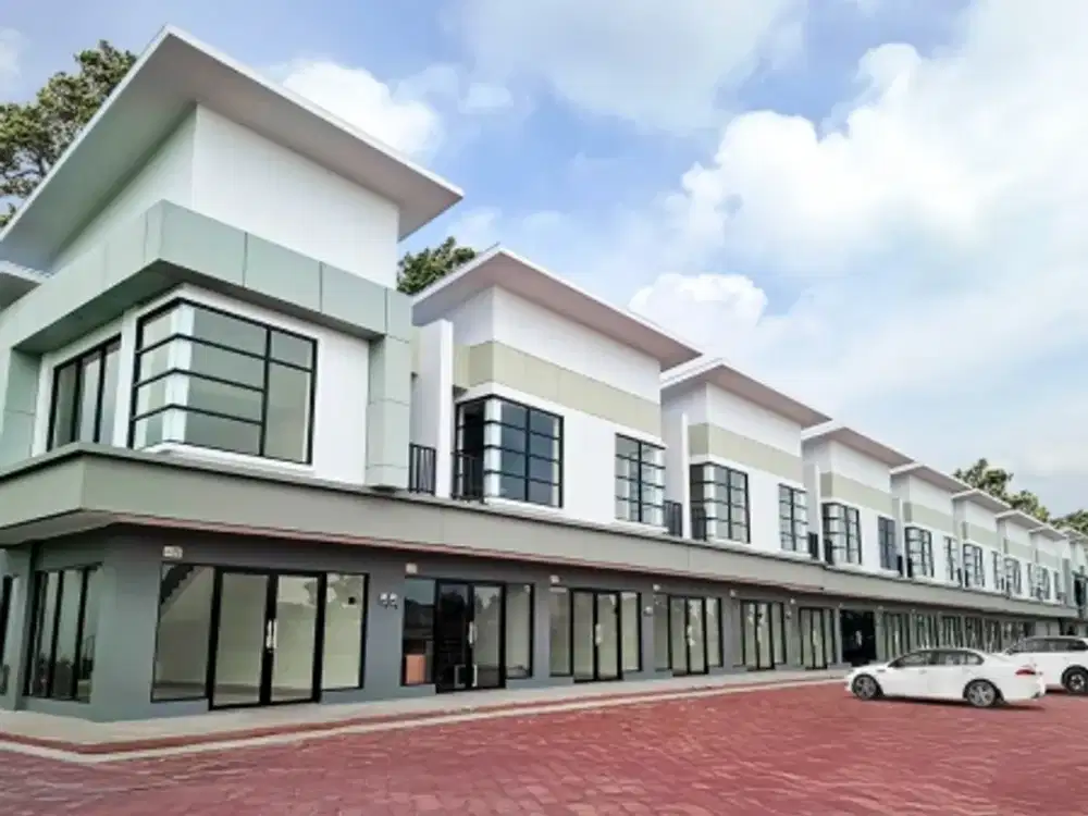 RUKO DUA LANTAI CANTIK DAN  MURAH