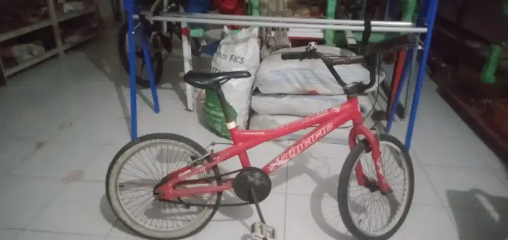 Sepeda PASIFIC BMX (bekas pakai)