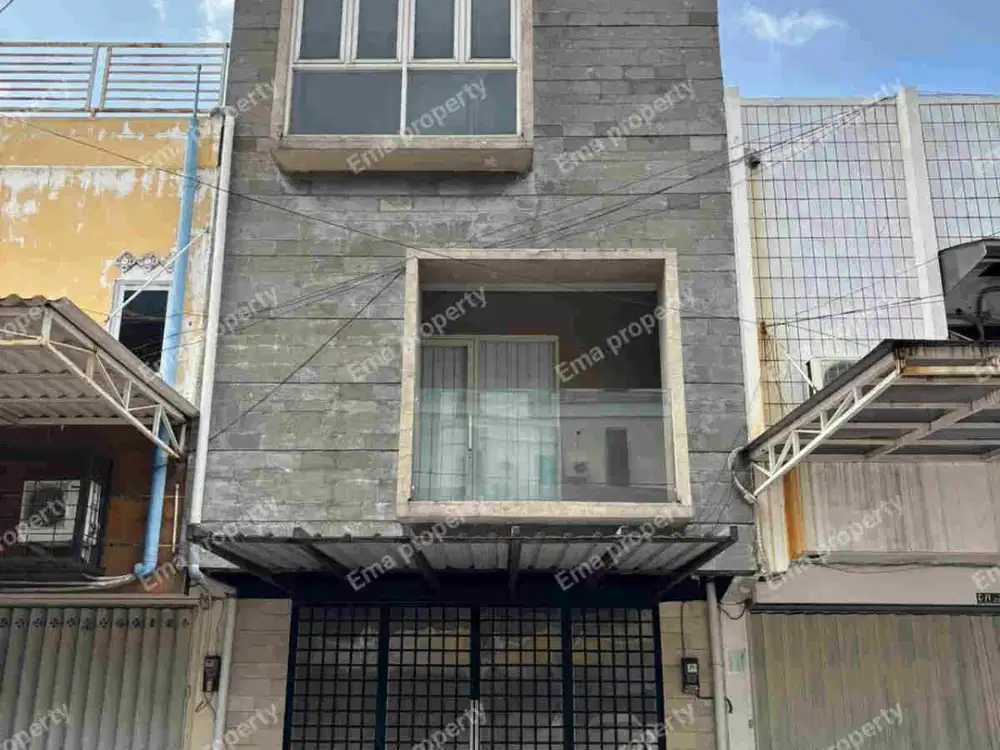 Dijual ruko siap pakai di Ngagel Jaya