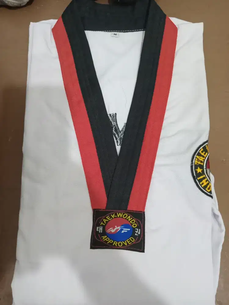Baju Taekwondo anak sd dan smp
