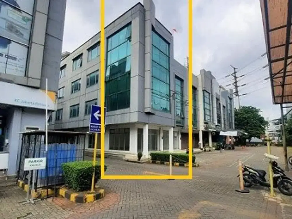 Disewakan  Ruko Gandeng di Kompleks Ruko Graha Mas Pemuda, Rawamangun