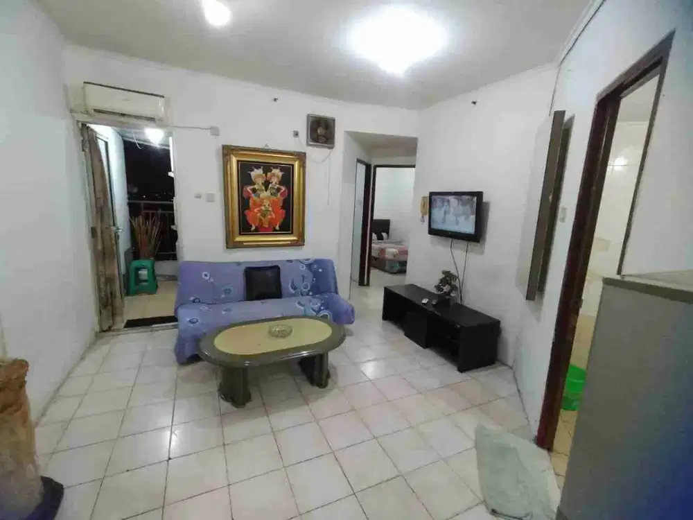 Apartemen Mediterania Gajah Mada 3 BR Full Furnished Jual Cepat