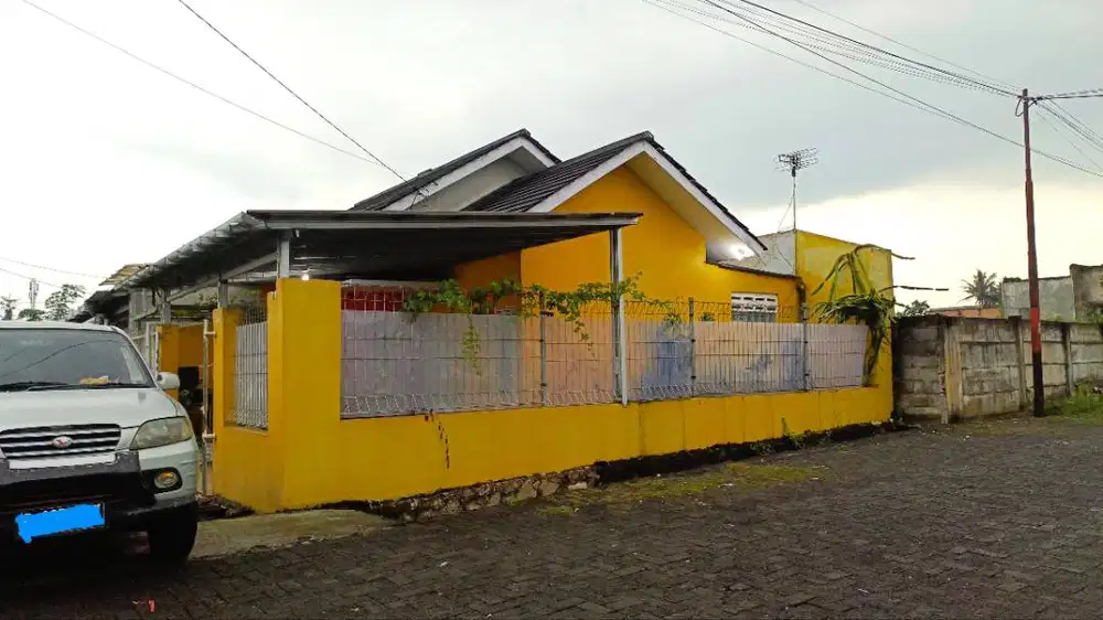 Rumah type 36 Siap huni ada Hook di area strategis kota Cianjur