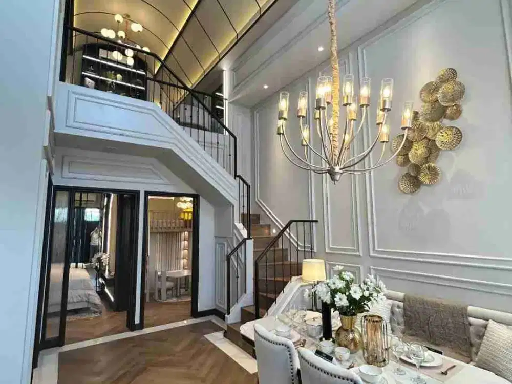 RUMAH MEWAH 2 LANTAI MEZZANINE DEKAT CITRALAND SURABAYA