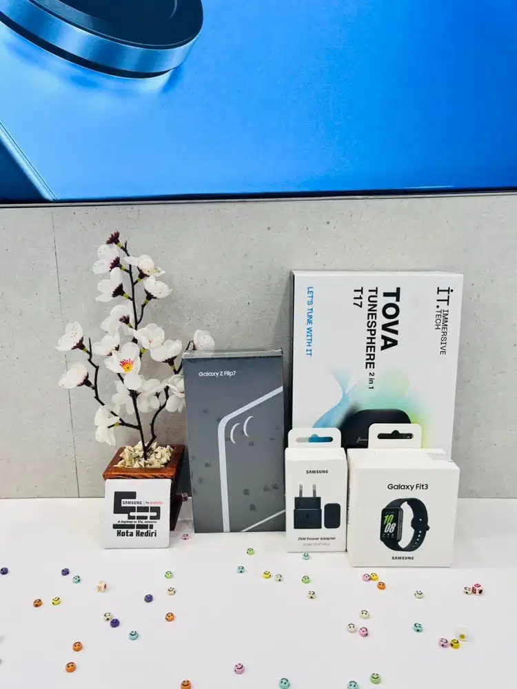 Samsung Z Flip 7 12/256GB Gratis galaxy fit 3 dan adapter 25W