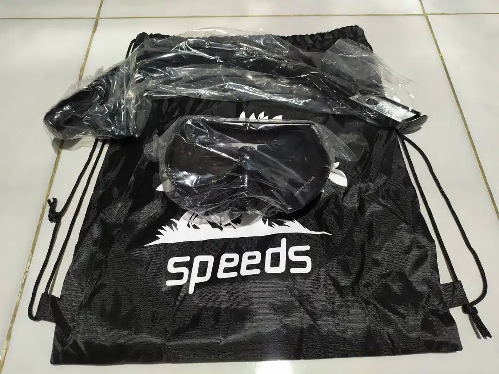 Alat Snorkeling Kacamata dan Pipa Nafas Snorkel Speeds