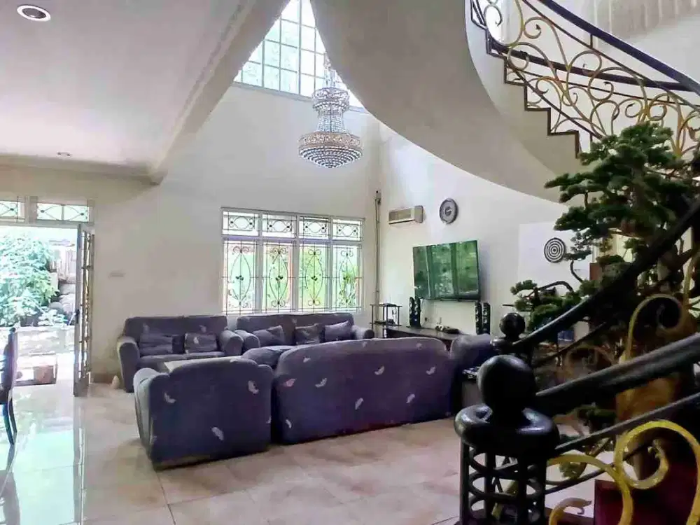 DIJUAL RUMAH MURAH 2 LANTAI BEBAS BANJIR DI CLUSTER DEPAN KOTA WISATA, DEKAT TOL!