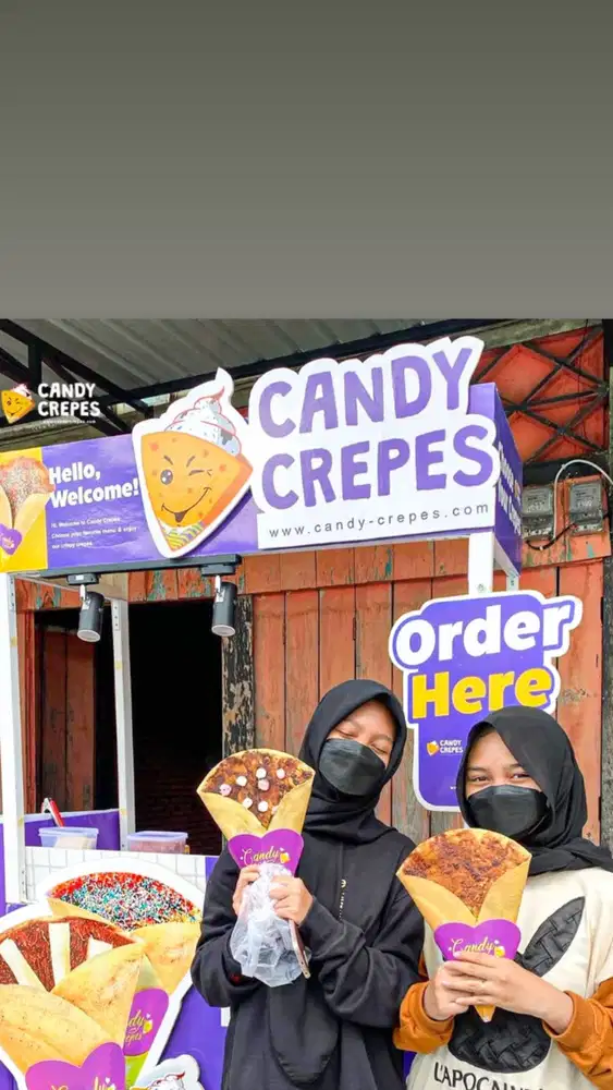 Jaga Stand / Berjualan Crepes dan Minuman