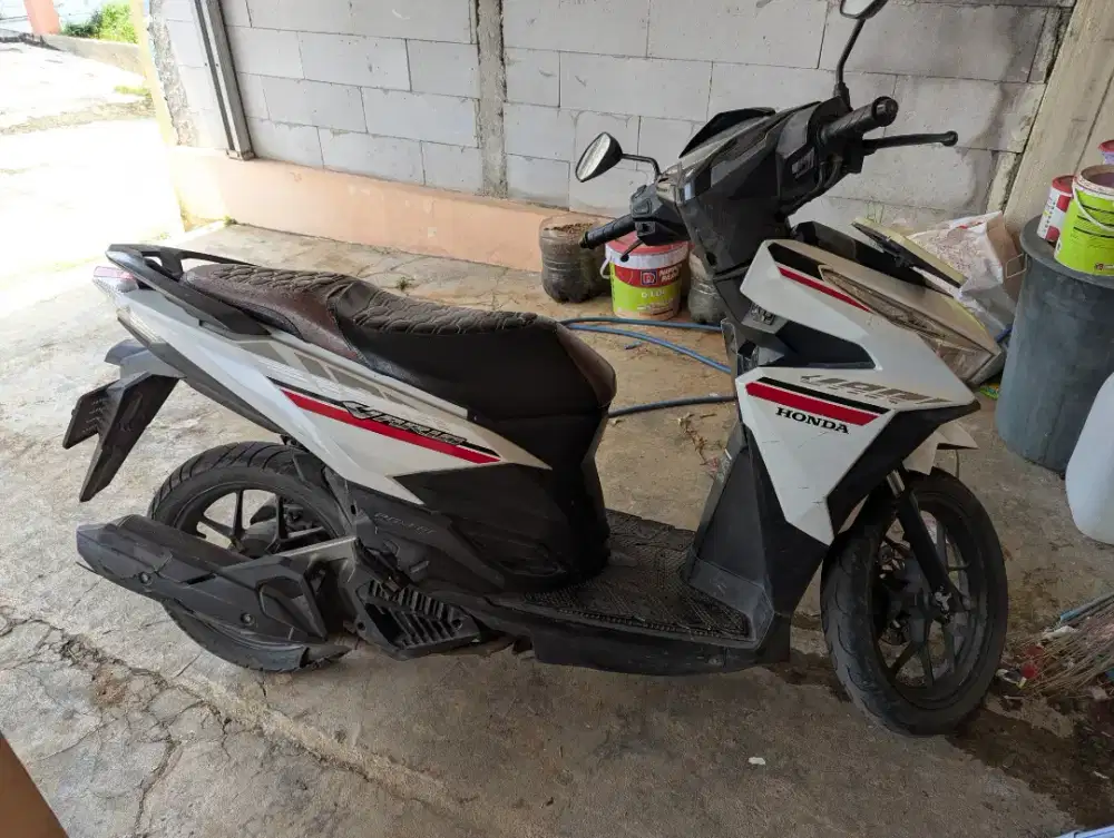 Vario 125 Putih 2018 Pemakaian Pribadi