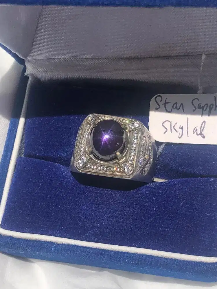 Natural star Sapphire Purple