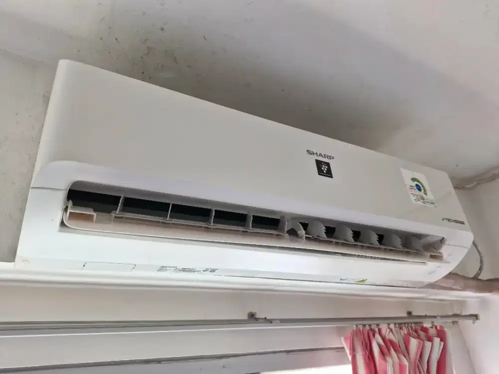 Dijual ACSecond kondisi spertiBaru,hargamurah]AC SharpAH-XP10BMY 1PK