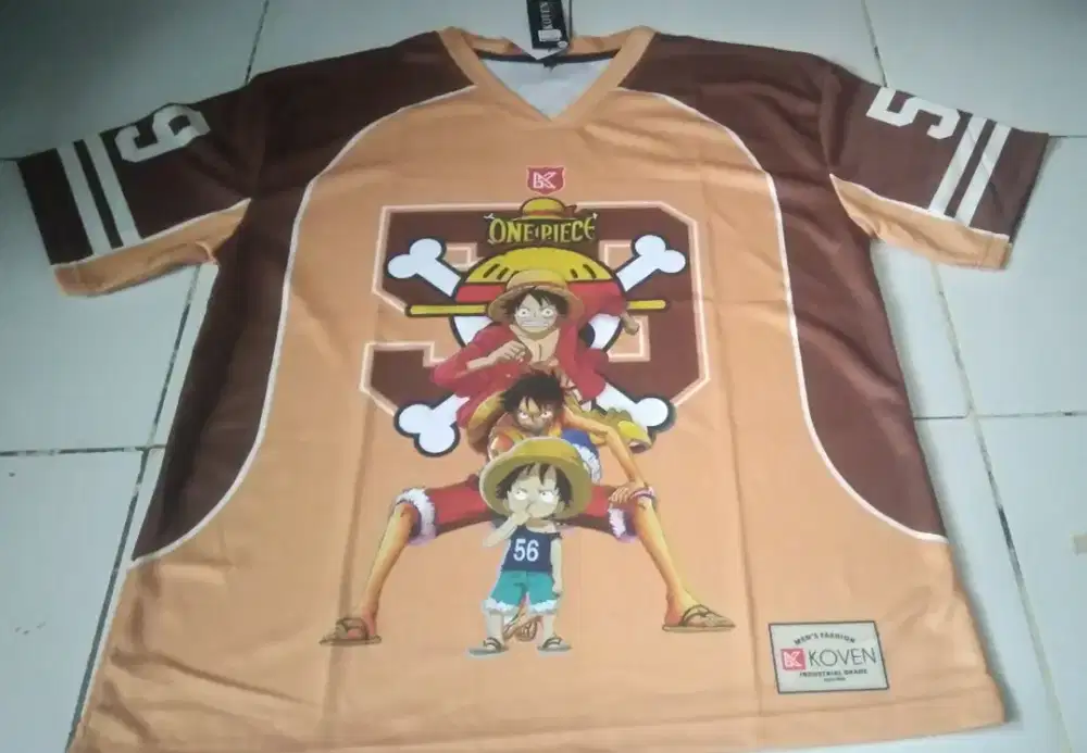 Atasan viral one piece