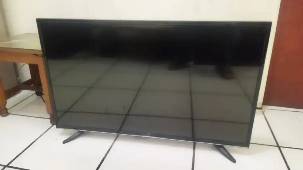 TV panasonic 43 inch