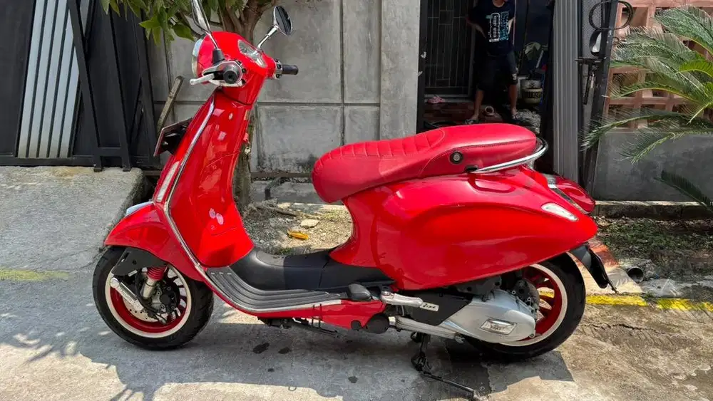 Jual vespa primavera 3v 2015
