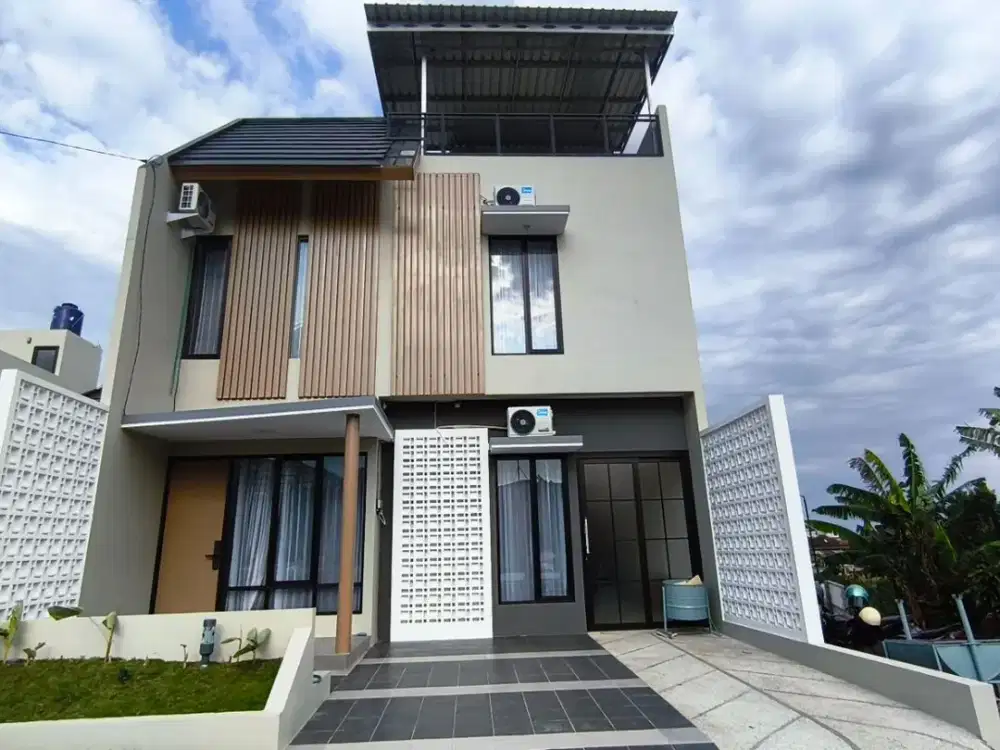 Villa Modern Batu Full Furnished 5 Menit Alun-Alun Batu View Gunung