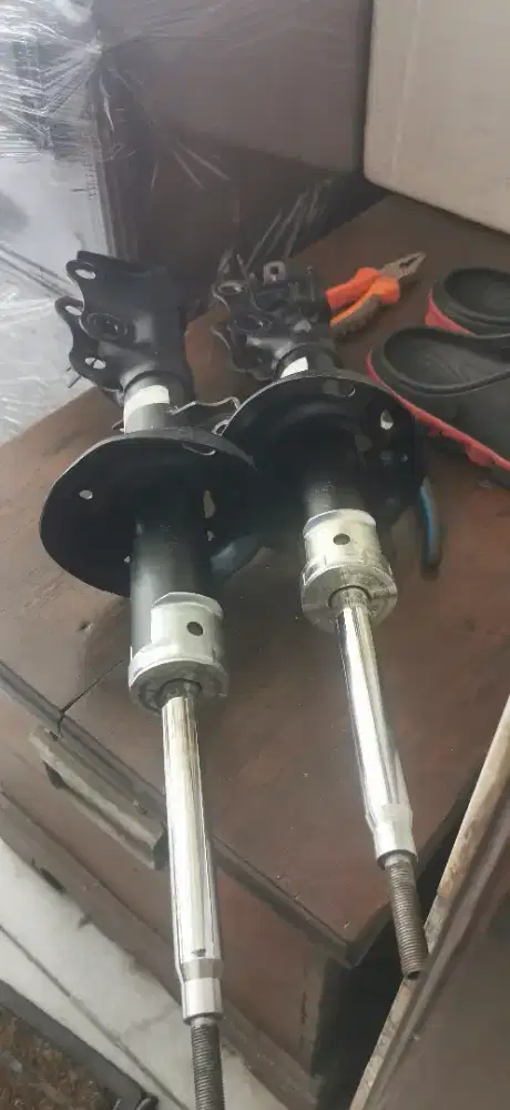 Shockbreaker Shock Absorber Honda HRV Depan 2016 Copotan