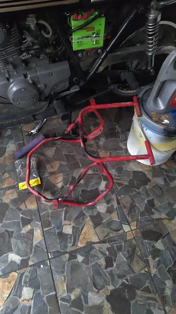 Pedok sepeda biasa atau gunung