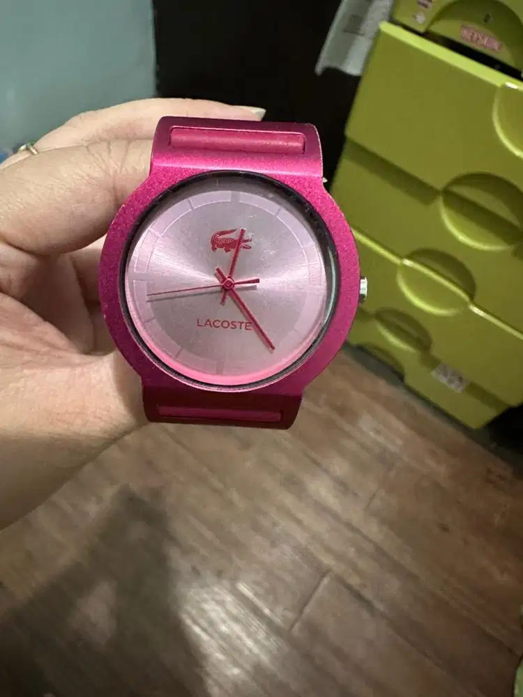 Jam Tangan Merk Lacoste