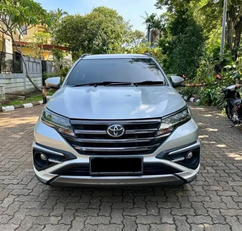 MOBIL TOYOTA RUSH GR SPORT 2022