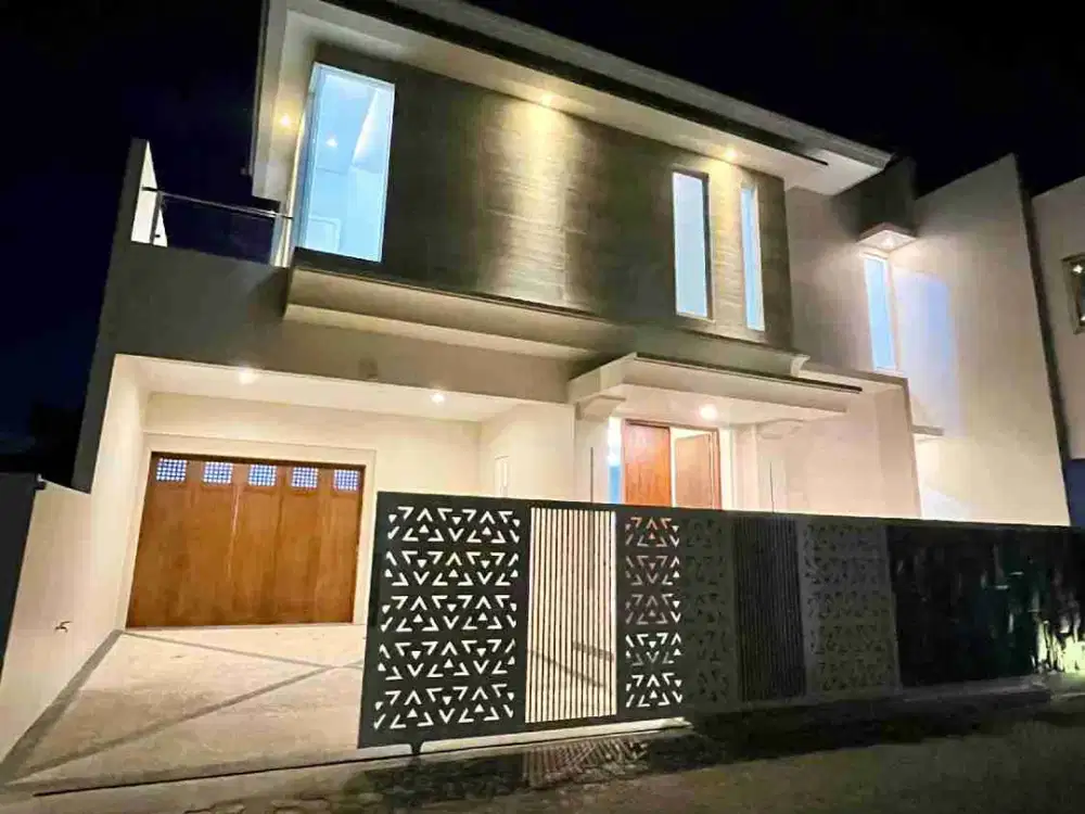 Rumah baru mewah dalam cluster dekat Tugu Jogja, JCM mall & UGM