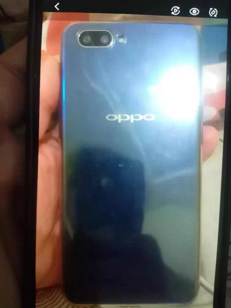 Di jual hp Oppo A3s kondisi mulus dan bagus