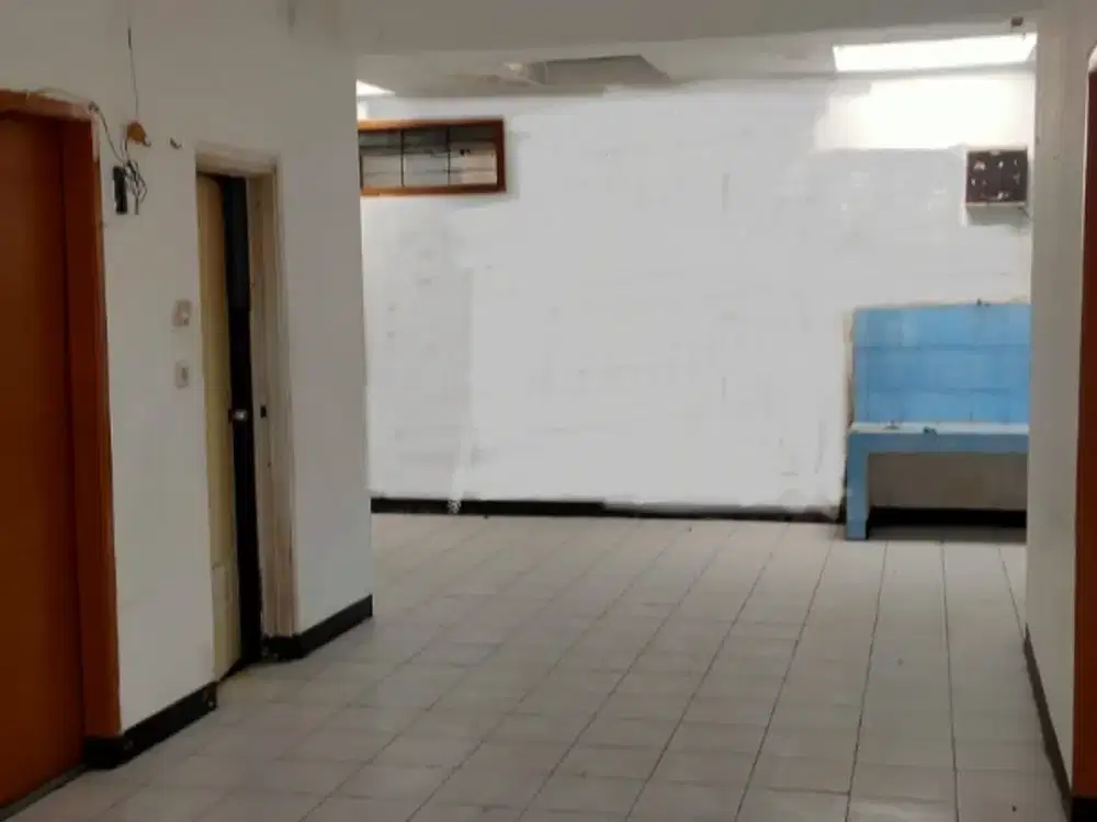 Rumah Hook jual cepat dan murah, Taman Kopo Indah