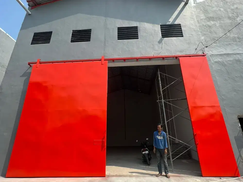 Jarang ada, gudang kedinding, baru gress, siap huni