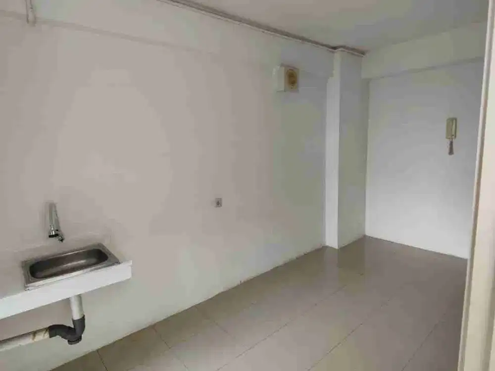 Disewakan Apartement 2kamar kosongan di samping Mall Bassura city