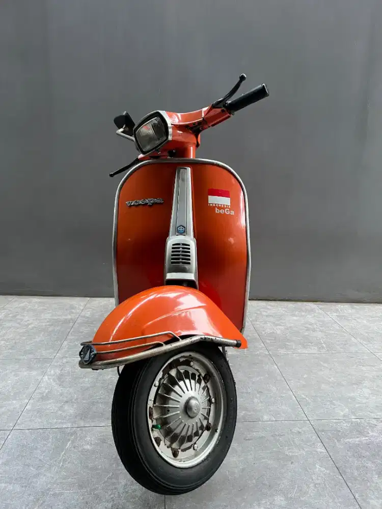 Vespa PTS Special 100 tahun 1983