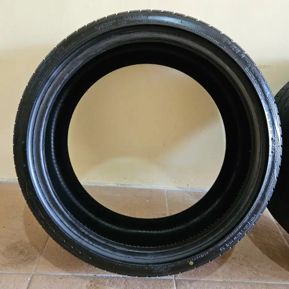 Ban Accelera 245/35 R30 NIK 2025 99% (2 pcs) dan NIK 2020 97% (2 Pcs)