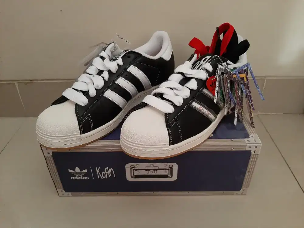 Original Adidas Superstar x Korn