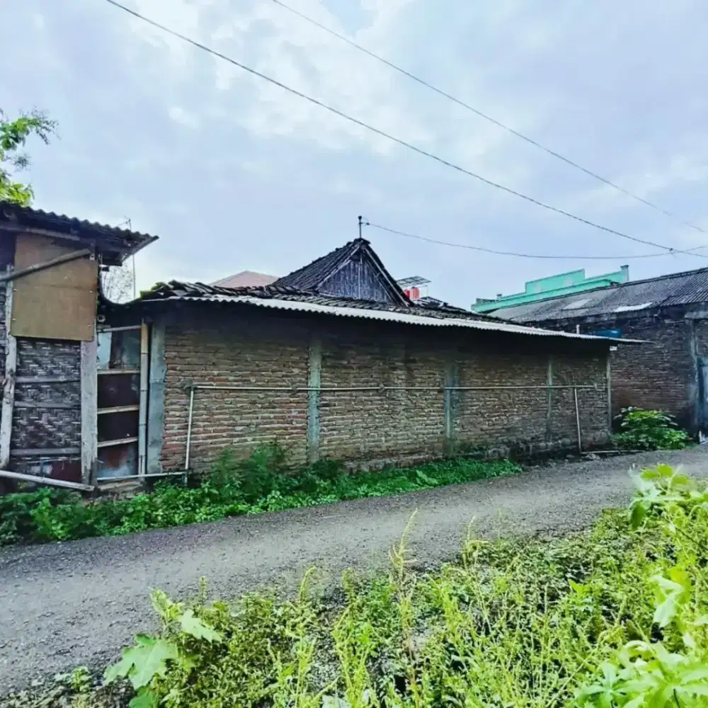 Tanah murah strategis dekat Kampus UNS Jebres Solo