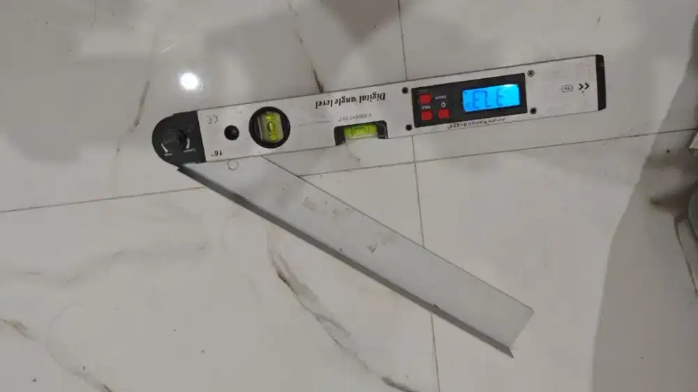 [Bekas] Waterpass digital