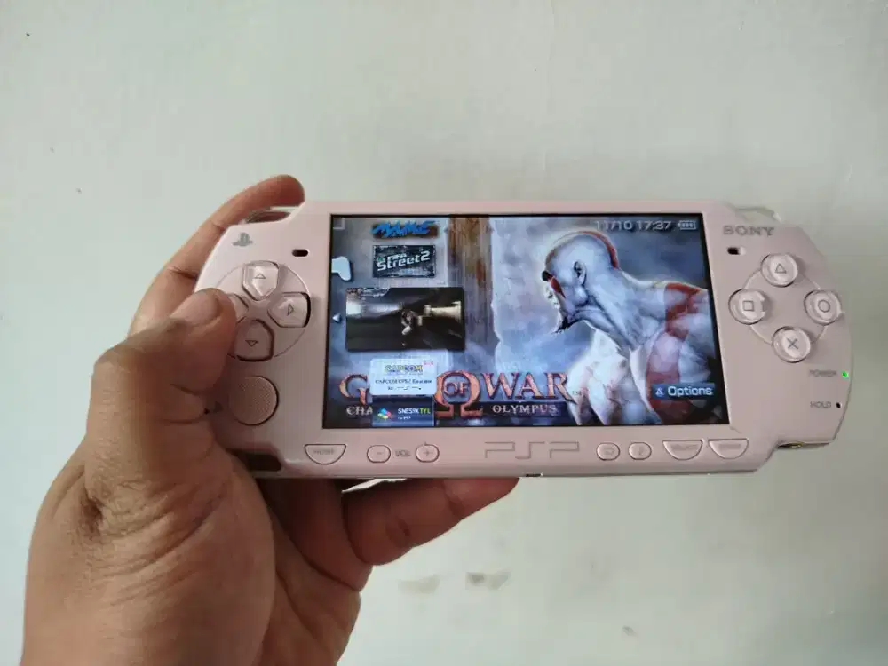 Psp 2000 Slim warna pink baterai baru