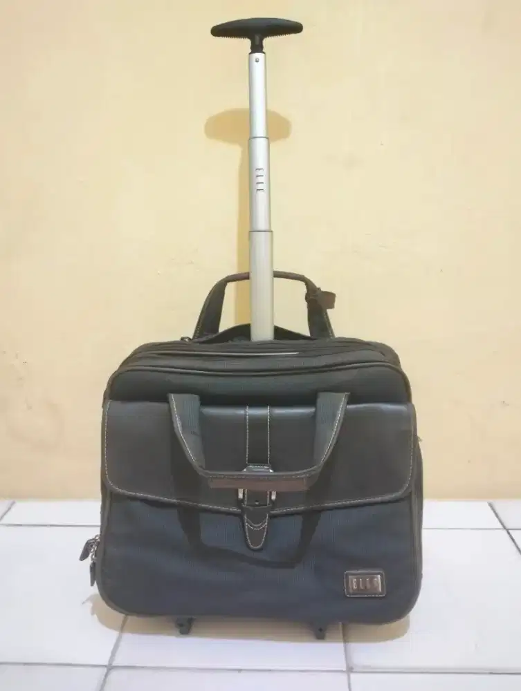 Travel bag tas ransel 3 in 1 merk ELLE original authentic , mulus