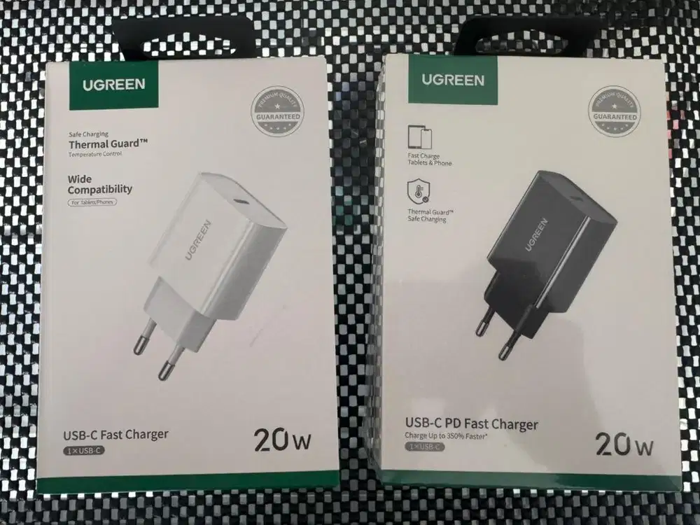 UGREEN 20W USB-C Fast Charger