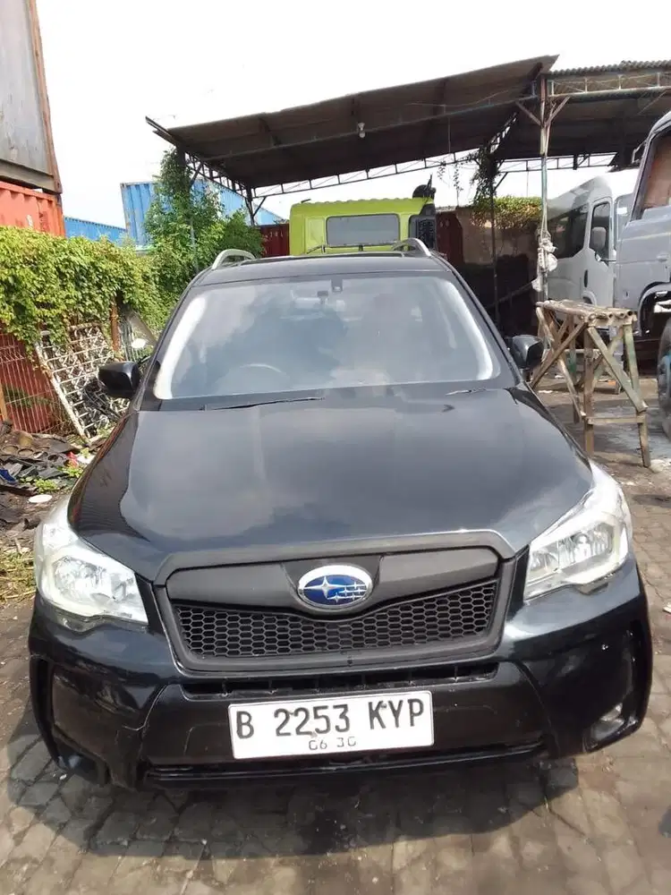 Subaru forester XT 2.0 facelift matik 2014