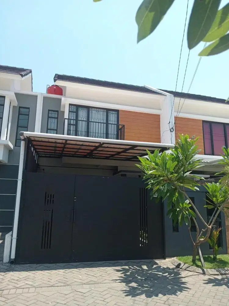 Dikontrakan Rumah 2 Lantai Furnished