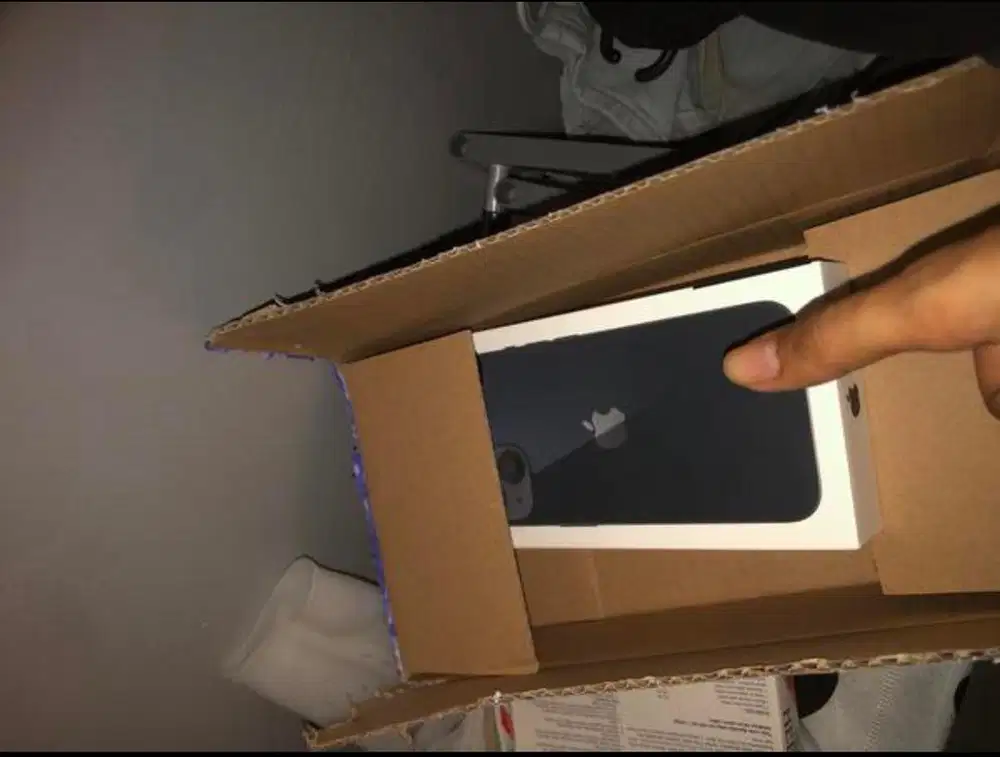 Iphone 13 Midnight Black kondisi New