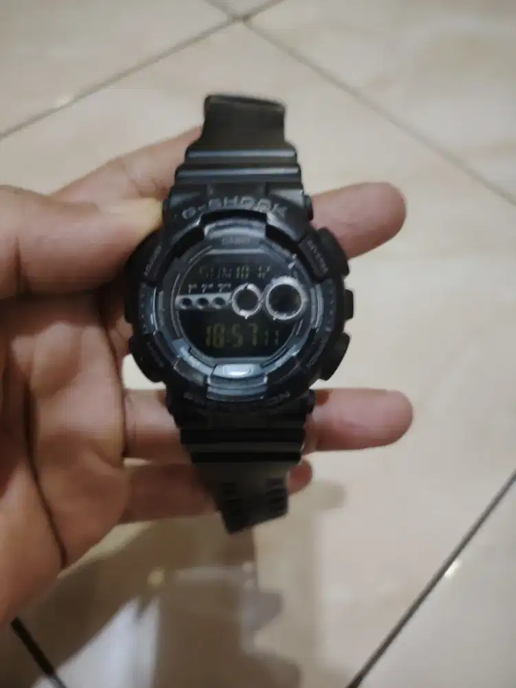 casio G-shock GD 100 -1b