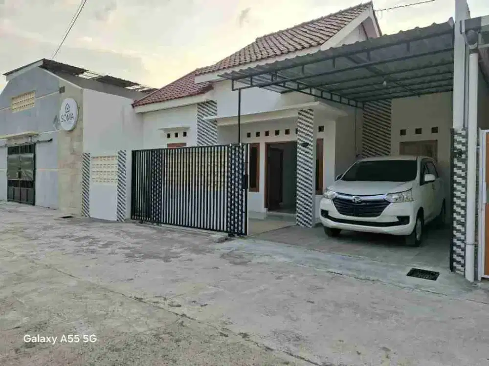 Di jual selatan Alana blakang Soto Fatimah ikut SHM Solo.