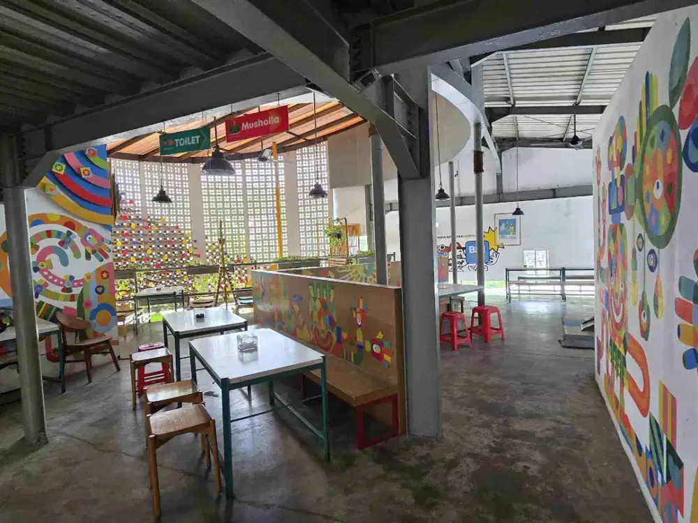 DISEWAKAN BANGUNAN KOMERSIAL NOL JALAN MERR